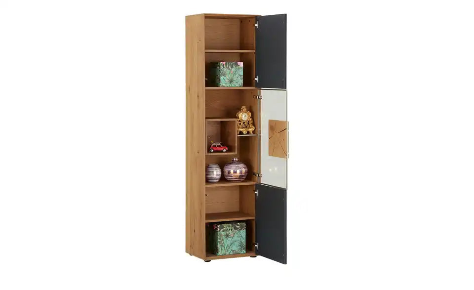 HARTMANN Vitrine Caya von vorne – Kerneiche massiv gebürstet, 50x196x39 cm – HARTMANN