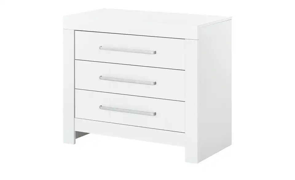 pinio Kommode Smilla von vorne – Relinggriff, Holzwerkstoff lackiert, Breite 110,7 cm – pinio