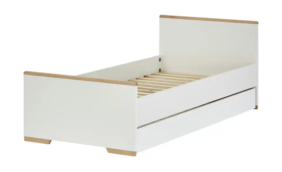 pinio Bett Soe Nahaufnahme Bettkante – Holzwerkstoff mit gelaserten Kanten – pinio
