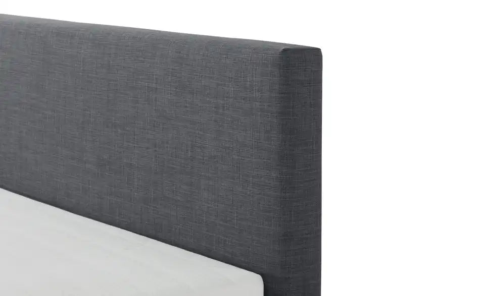 RUF Boxspringbett Verena Detailansicht Füße – Kunststoff Schwarz, konisch schmal – RUF