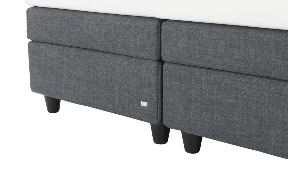 RUF Boxspringbett Verena im Raum – Dunkelgrau, zeitloser Stil, Made in Germany – RUF