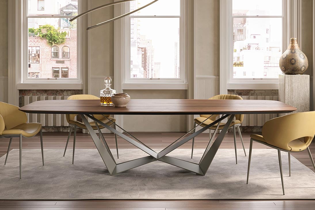SKORPIO WOOD B Esstisch Gesamtansicht – Verbrannte Eiche, gekreuzte Metallbasis – Cattelan Italia