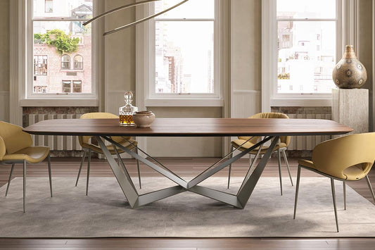SKORPIO WOOD B Esstisch Gesamtansicht – Verbrannte Eiche, gekreuzte Metallbasis – Cattelan Italia