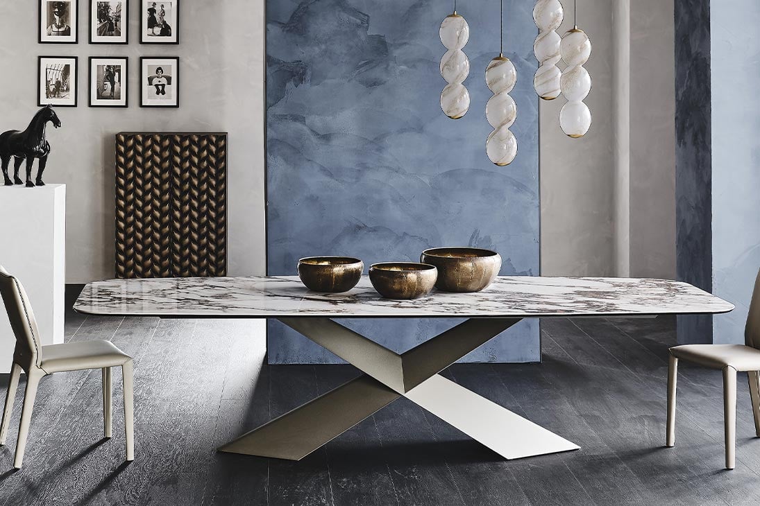 TYRON KERAMIK Esstisch Seitenansicht – für 8–12 Personen, Farbton Bronze – Cattelan Italia