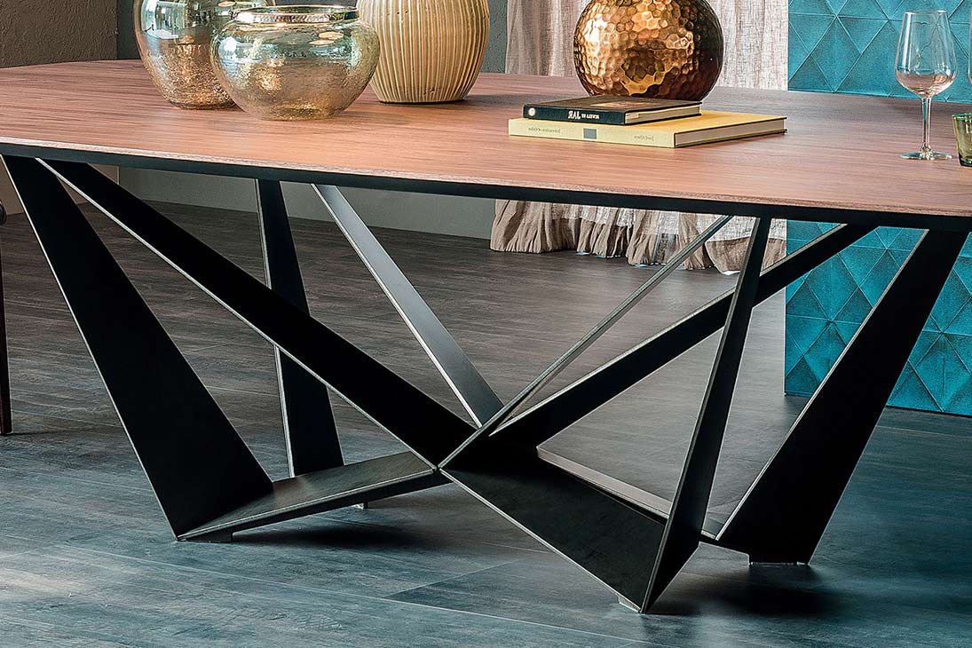 SKORPIO WOOD B Esstisch Detailansicht Kante – weiche abgeschrägte Tischkante, Eiche – Cattelan Italia