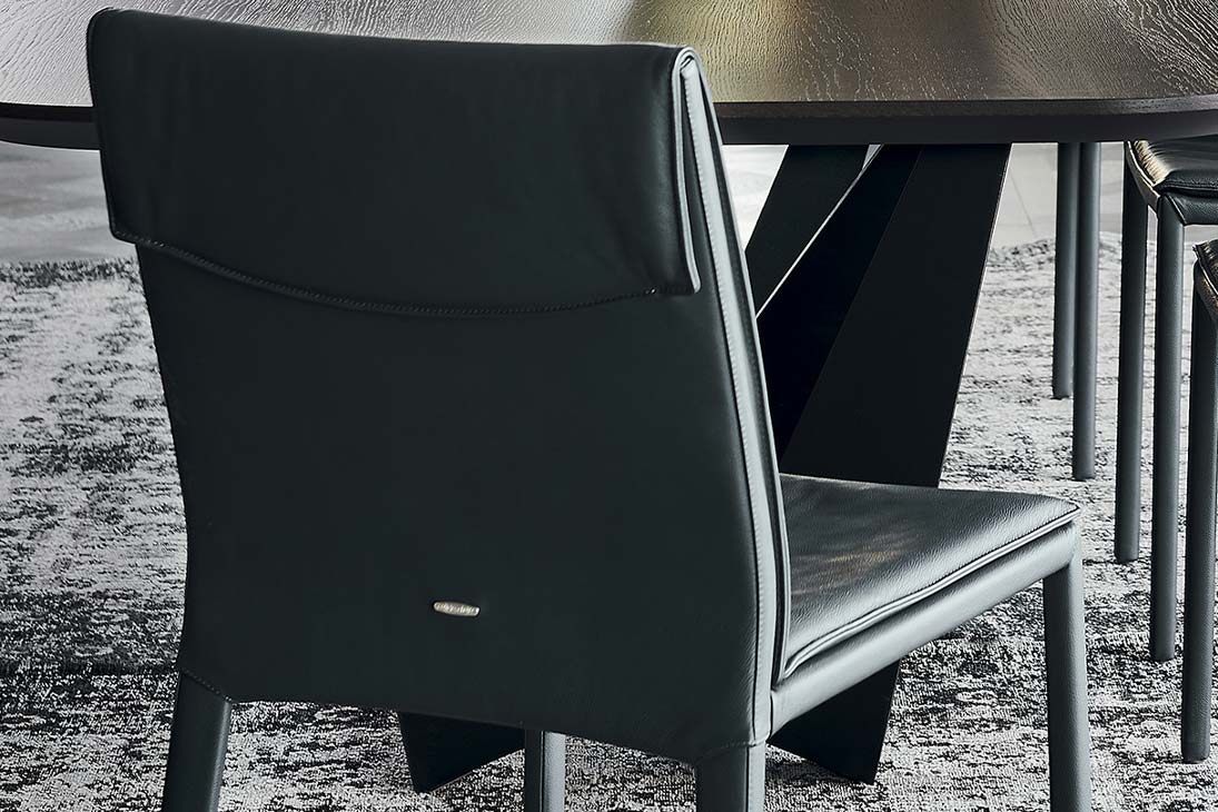 Detailansicht Polsterung ISABEL Stuhl – Kunstleder Lino, komfortables Sitzkissen – Cattelan Italia