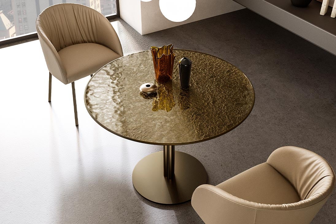 DODO GLASS PLUS Bistrotisch Detailansicht – Holzkante lackiert, Tischplatte 25 mm – Eforma