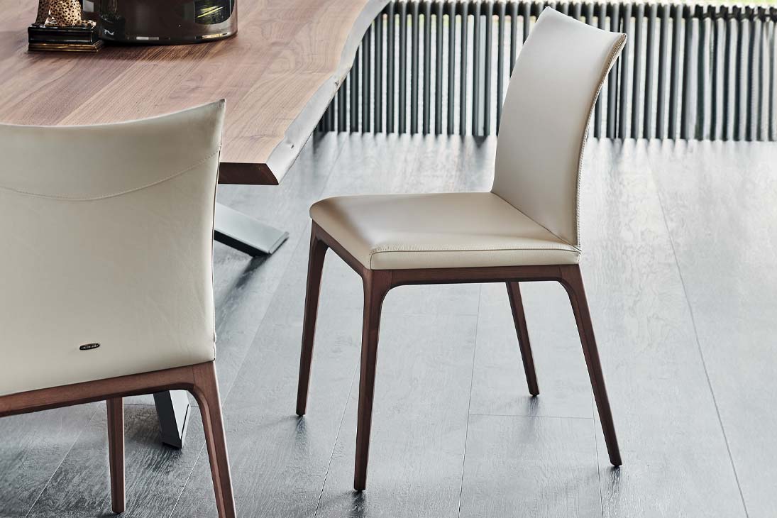 ARCADIA Stuhl Nahaufnahme Sitz – hochwertige Polsterung, Farbe Bianco – Cattelan Italia