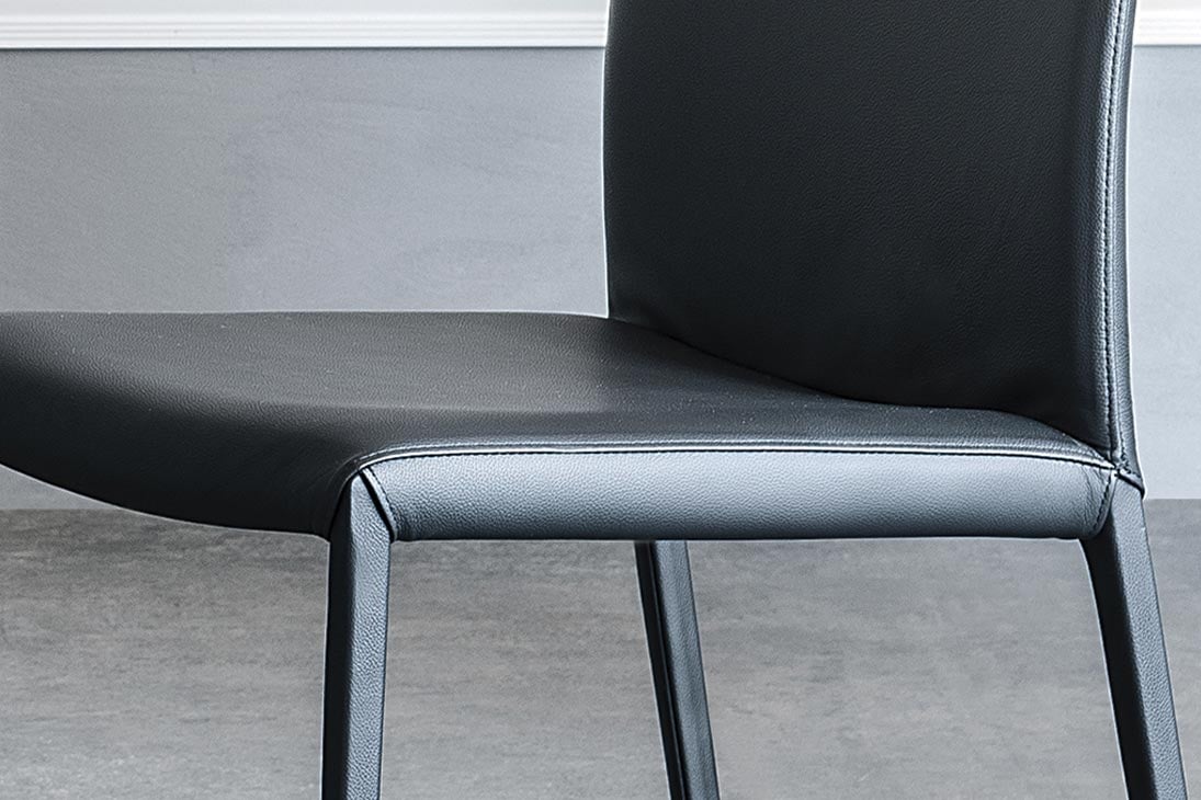 NORMA Stuhl Detailansicht Sitzfläche – Polyurethanschaum Polsterung, ergonomisch – Cattelan Italia