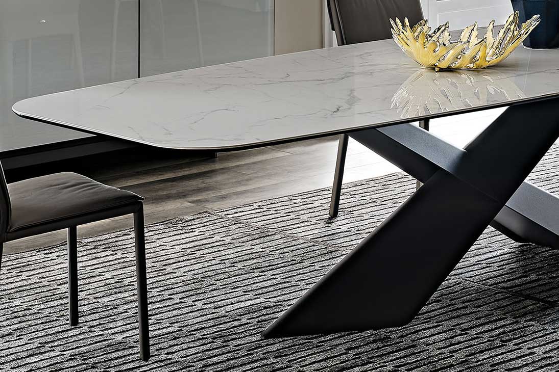 TYRON KERAMIK Esstisch Nahaufnahme Platte – Keramik Marmoroptik, Farbton Bronze – Cattelan Italia