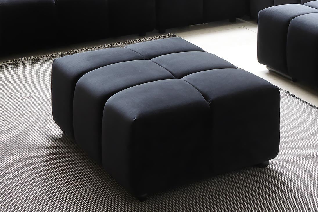PALACE Hocker Detailansicht Steppoptik – Polyester, Martindale 100.000 – LNC