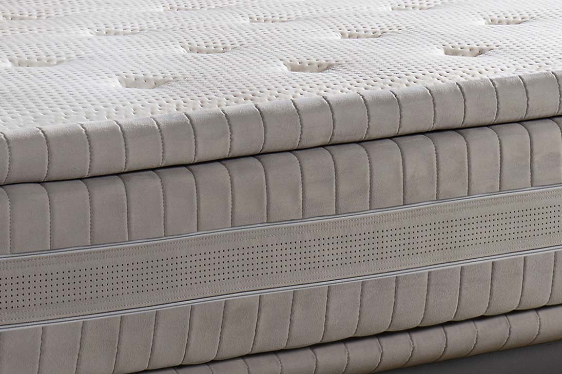 TRESOR Matratze Nahaufnahme Bezug – Comfort Suite, edle Fasern, pflegeleicht – Dorelan