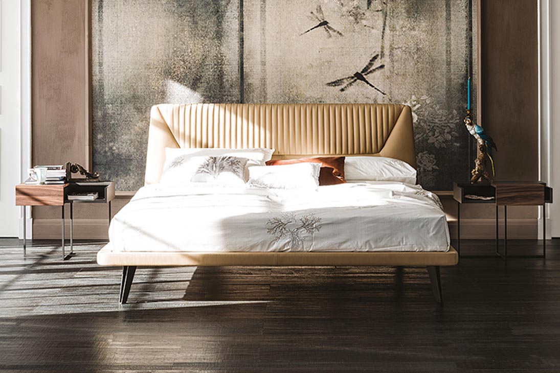 DANTE Nachttisch Seitenansicht – filigranes Metallgestell, kompakte Größe 60×42×50 cm – Cattelan Italia