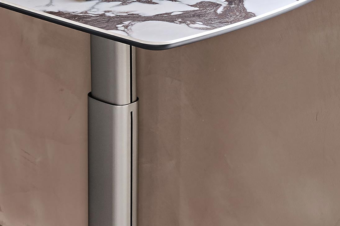 RUNNER KERAMIK Schreibtisch Detailansicht Oberfläche – Keramik Marmoroptik, pflegeleicht – Cattelan Italia