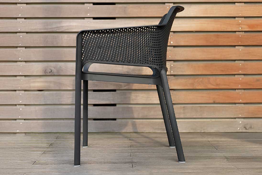 NET Gartenstuhl mit Armlehnen