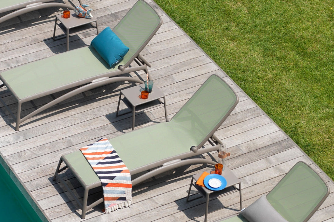 POP Garten-Beistelltisch Seitenansicht – kompaktes Format, stapelbar – Nardi