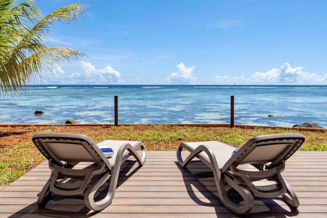ALFA Gartenliege Schraegansicht – wetterfest und UV-beständig, Outdoor-Design – Nardi