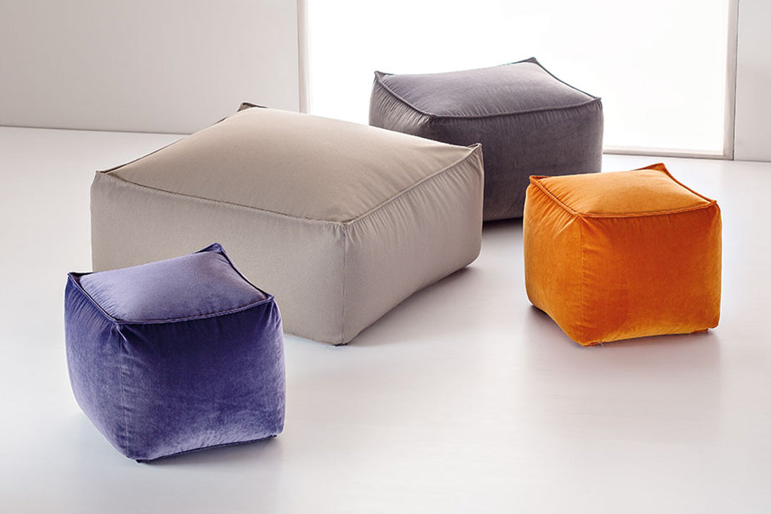 MORBIDOSO Hocker Gesamtansicht – Pave Braun-Beige, Polyester 70% Polyacryl 30% – Alberta