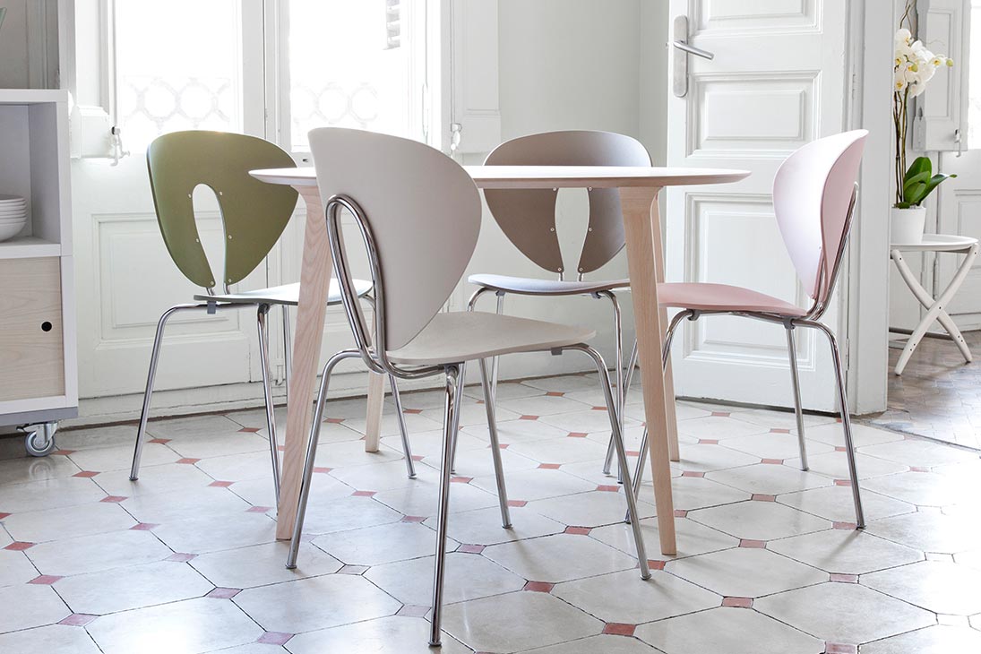 LAU ROUND Esstisch klassisches Interieur – Esche weiß, zeitlos elegant – Stua
