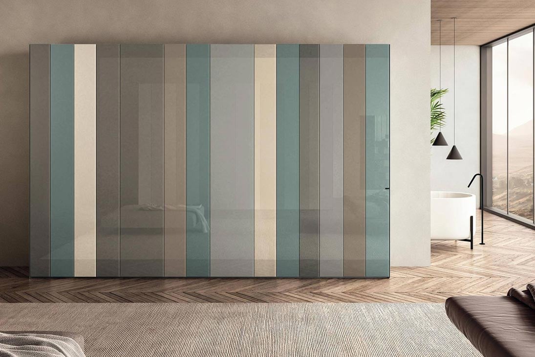 N.O.W. QUICK Kleiderschrank Gesamtansicht – Glas-Fronten, 302x62x243 cm – Lago