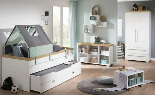 PAIDI Regal Kira Gesamtansicht – 135,3x76,6x37,9 cm, Weiß/Eiche-Nebraska, 6 Fächer – PAIDI