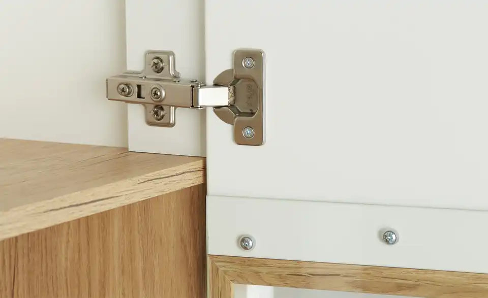 Jette Home Vitrine Coruna Detailansicht Rückwand – Eiche-Nachbildung, Rückwand sichtbar – Jette Home