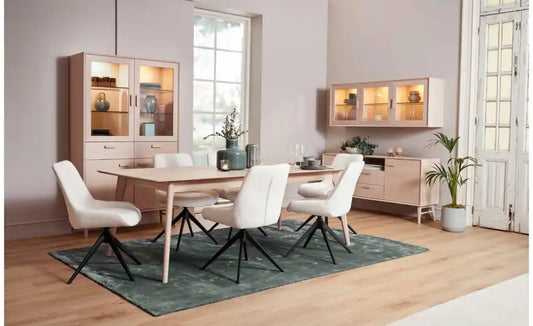 Furnhouse Hängevitrine Gesamtansicht – Eiche bianco Massivholz, 160x60 cm – Furnhouse
