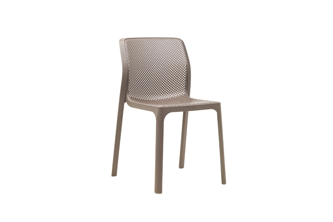 BIT Gartenstuhl von vorne – skandinavisches Design 52x55x84 cm – Nardi