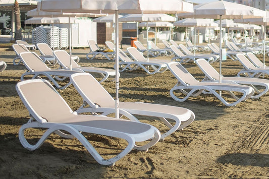 Nardi OMEGA Gartenliege Gesamtansicht – Bianco, glasfaserverstärktes Polypropylen – Nardi