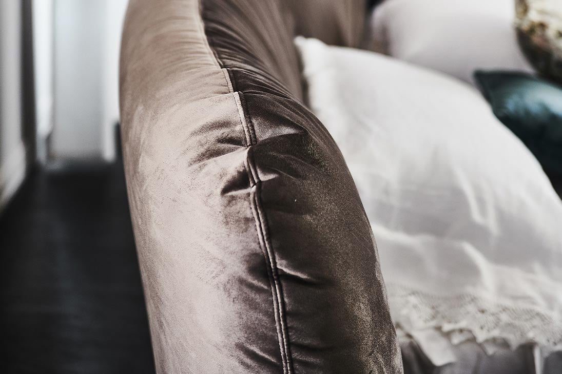 MARLON Bett Nahaufnahme Material – Polyurethan-Schicht, hochwertige Verarbeitung – Cattelan Italia