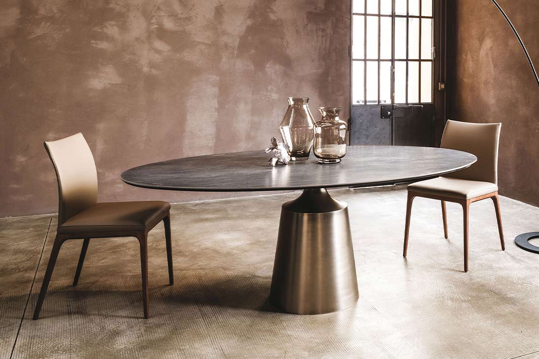 ARCADIA Stuhl Schrägsicht Rücken – Massivholz-Rahmen, glatte Oberflächen – Cattelan Italia