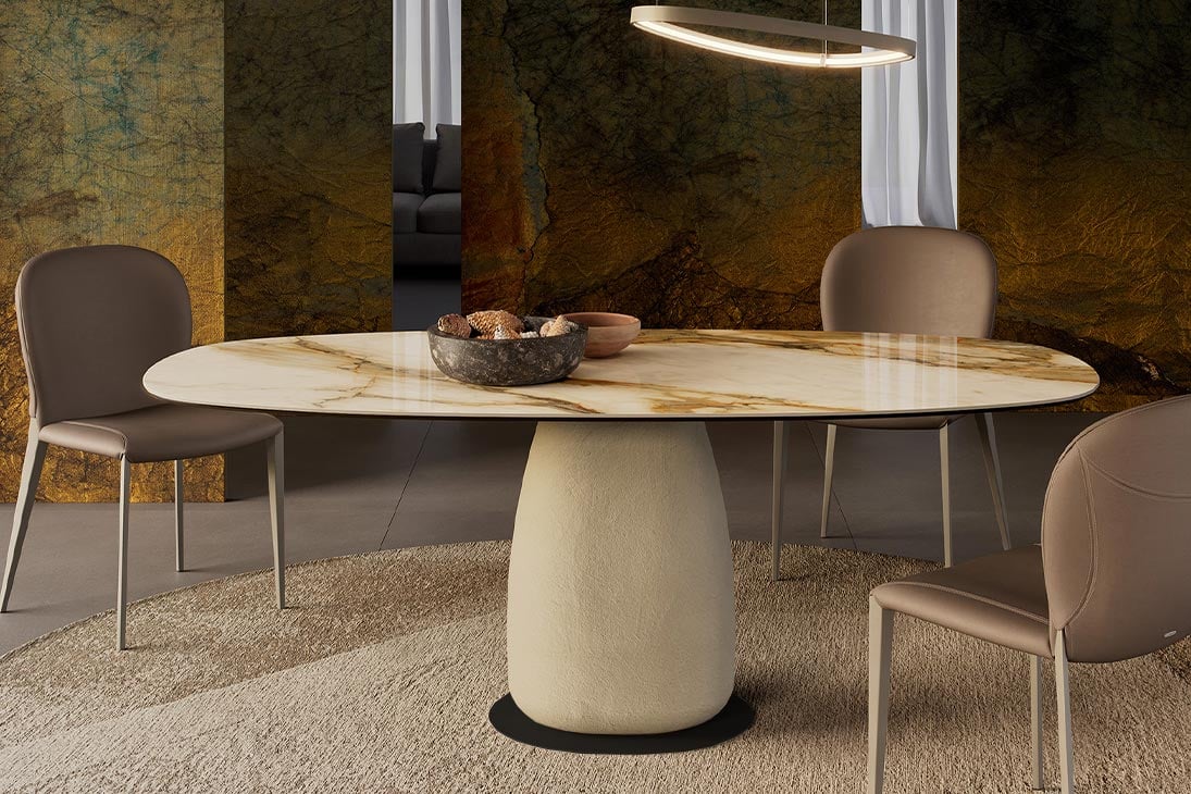 BOTERO KERAMIK Esstisch Schräganasicht links – italienisches Designerstück im Loft – Cattelan Italia