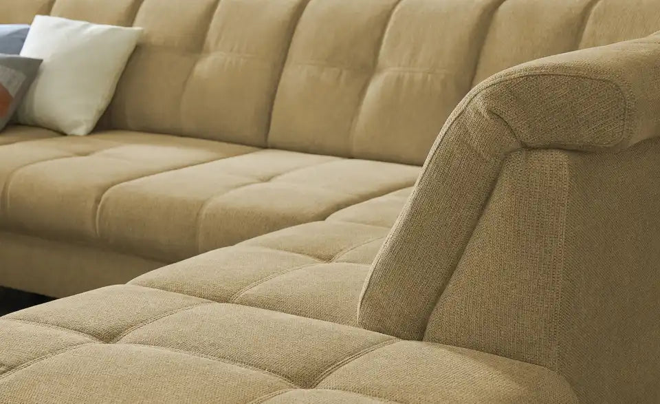 medium Wohnlandschaft Planova II Detailansicht Armlehne – Gelb Mikrofaser, zeitlos-modern – medium